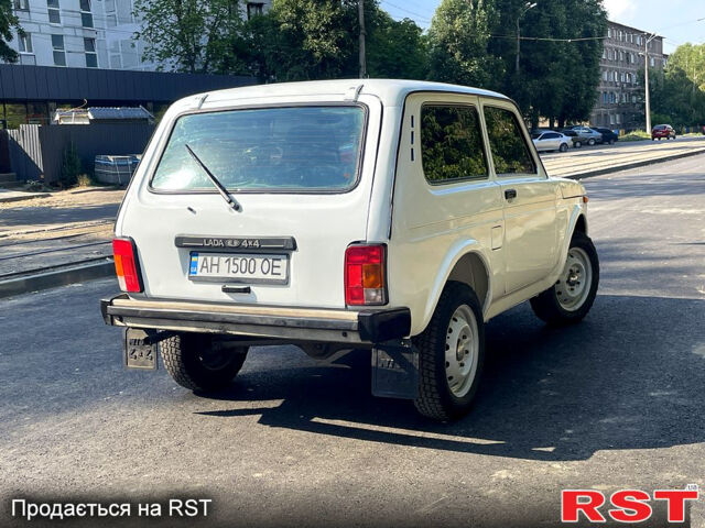ВАЗ Нива, объемом двигателя 1.7 л и пробегом 59 тыс. км за 3699 $, фото 2 на Automoto.ua