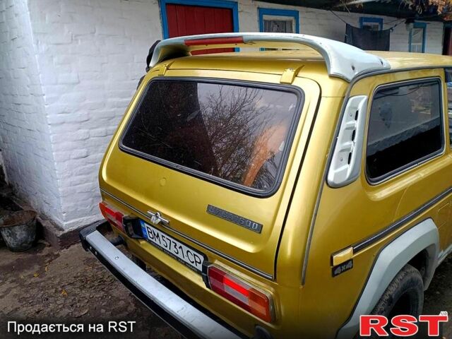 Желтый ВАЗ Нива, объемом двигателя 1.6 л и пробегом 0 тыс. км за 1700 $, фото 2 на Automoto.ua