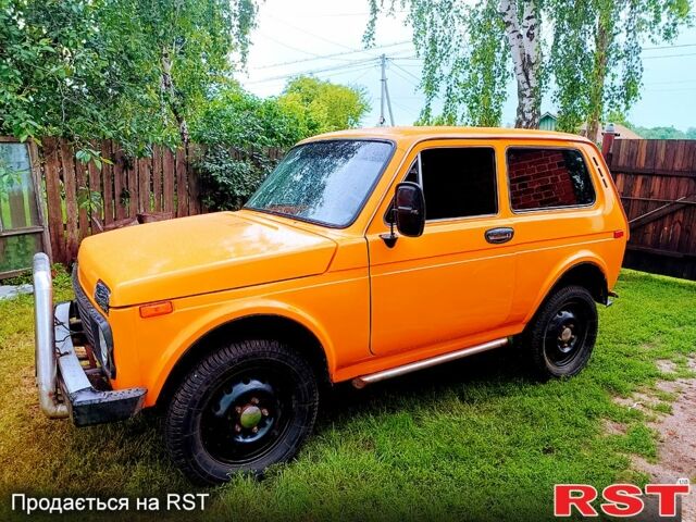 Желтый ВАЗ Нива, объемом двигателя 1.7 л и пробегом 0 тыс. км за 3500 $, фото 2 на Automoto.ua