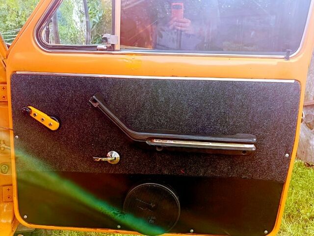 Желтый ВАЗ Нива, объемом двигателя 1.7 л и пробегом 0 тыс. км за 3500 $, фото 4 на Automoto.ua