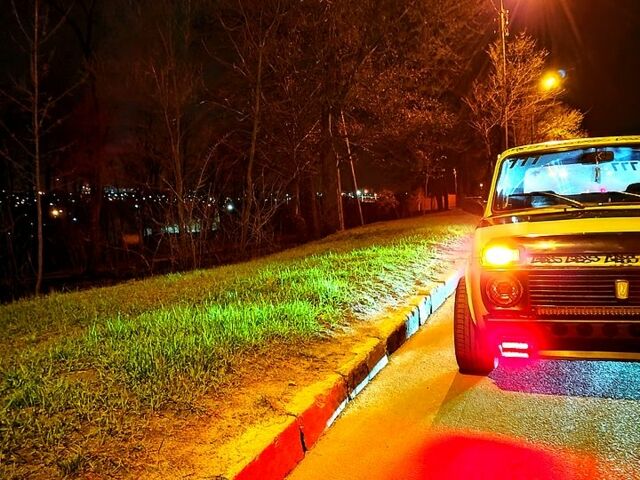 Серый ВАЗ Нива, объемом двигателя 1.6 л и пробегом 0 тыс. км за 1500 $, фото 2 на Automoto.ua