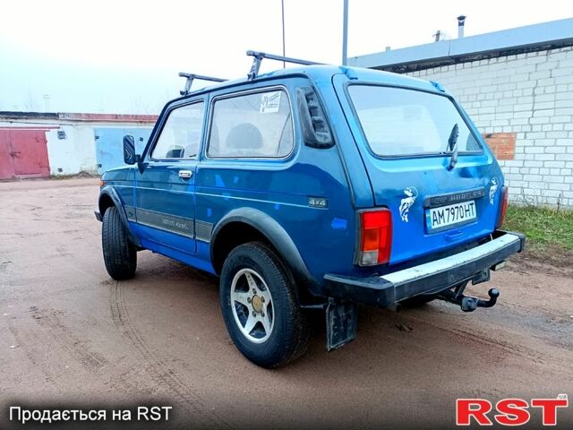 Синий ВАЗ Нива, объемом двигателя 1.7 л и пробегом 100 тыс. км за 2999 $, фото 1 на Automoto.ua