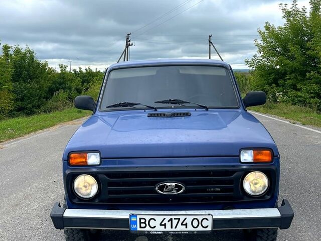 Синій ВАЗ Нива, об'ємом двигуна 1.7 л та пробігом 258 тис. км за 5200 $, фото 5 на Automoto.ua