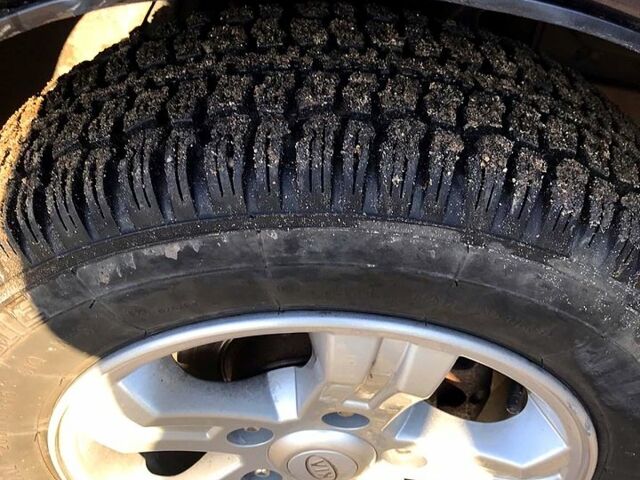 Синий ВАЗ Нива, объемом двигателя 1.7 л и пробегом 127 тыс. км за 4500 $, фото 5 на Automoto.ua