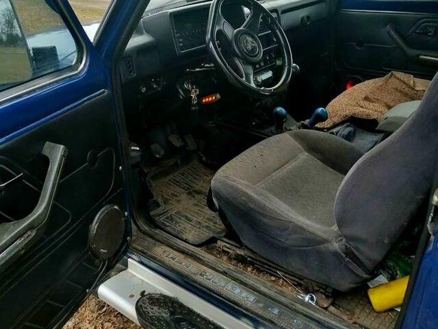 Синій ВАЗ Нива, об'ємом двигуна 1.7 л та пробігом 142 тис. км за 4300 $, фото 7 на Automoto.ua