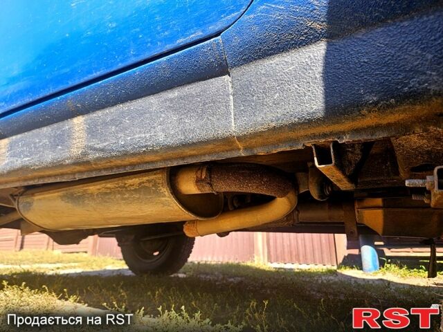 Синій ВАЗ Нива, об'ємом двигуна 1.7 л та пробігом 130 тис. км за 3800 $, фото 1 на Automoto.ua