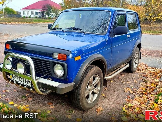Синий ВАЗ Нива, объемом двигателя 1.7 л и пробегом 77 тыс. км за 4500 $, фото 1 на Automoto.ua