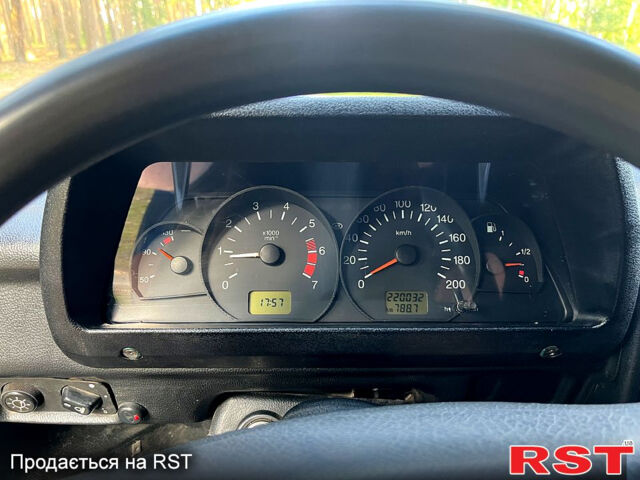 Синий ВАЗ Нива, объемом двигателя 1.7 л и пробегом 0 тыс. км за 3500 $, фото 12 на Automoto.ua