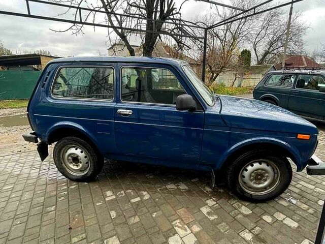 Синий ВАЗ Нива, объемом двигателя 1.7 л и пробегом 0 тыс. км за 2900 $, фото 3 на Automoto.ua