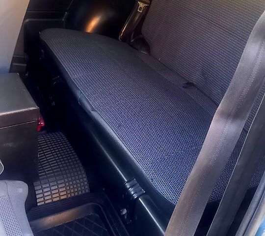 Синий ВАЗ Нива, объемом двигателя 1.7 л и пробегом 175 тыс. км за 4450 $, фото 8 на Automoto.ua