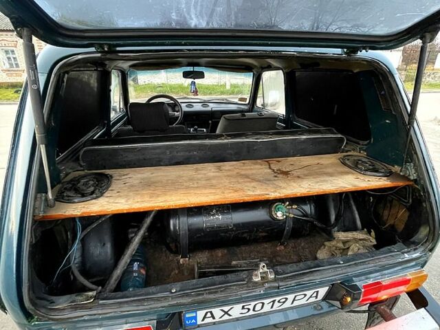 Зеленый ВАЗ Нива, объемом двигателя 1.6 л и пробегом 0 тыс. км за 1750 $, фото 7 на Automoto.ua