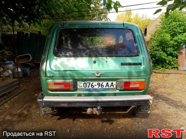 Зеленый ВАЗ Нива, объемом двигателя 1.6 л и пробегом 150 тыс. км за 780 $, фото 3 на Automoto.ua