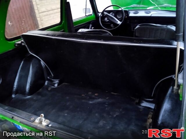 Зеленый ВАЗ Нива, объемом двигателя 1.6 л и пробегом 118 тыс. км за 1350 $, фото 7 на Automoto.ua
