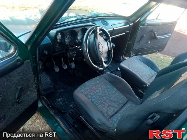 Зеленый ВАЗ Нива, объемом двигателя 1.5 л и пробегом 198 тыс. км за 1150 $, фото 7 на Automoto.ua