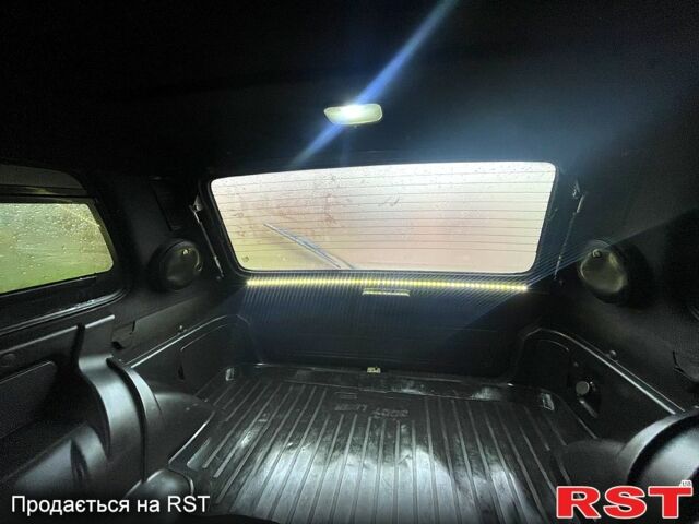 Зелений ВАЗ Нива, об'ємом двигуна 1.6 л та пробігом 35 тис. км за 3700 $, фото 5 на Automoto.ua