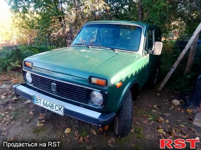Зеленый ВАЗ Нива, объемом двигателя 1.5 л и пробегом 198 тыс. км за 1150 $, фото 2 на Automoto.ua