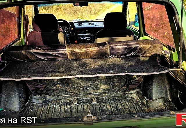 Зеленый ВАЗ Нива, объемом двигателя 1.6 л и пробегом 0 тыс. км за 2100 $, фото 6 на Automoto.ua