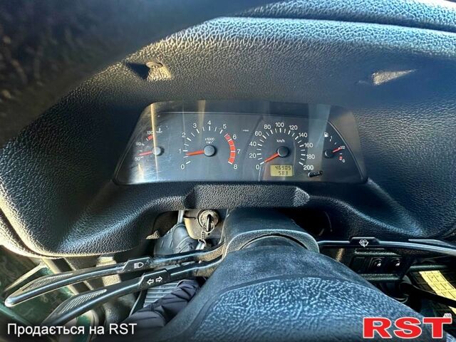 Зелений ВАЗ Нива, об'ємом двигуна 1.6 л та пробігом 50 тис. км за 3700 $, фото 7 на Automoto.ua