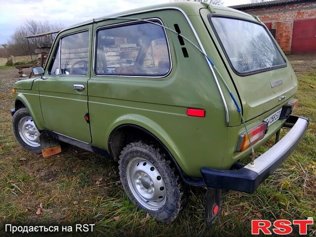 Зелений ВАЗ Нива, об'ємом двигуна 1.6 л та пробігом 92 тис. км за 3000 $, фото 4 на Automoto.ua