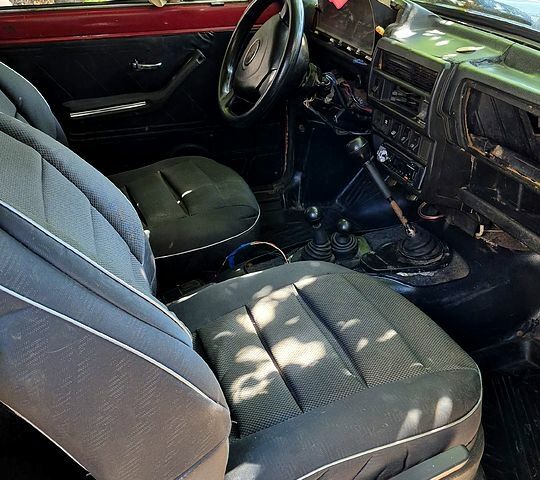 Зелений ВАЗ Нива, об'ємом двигуна 1.6 л та пробігом 200 тис. км за 1200 $, фото 1 на Automoto.ua