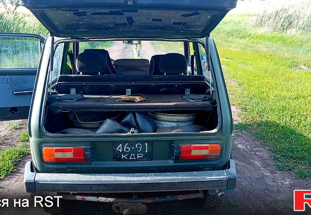 Зеленый ВАЗ Нива, объемом двигателя 1.5 л и пробегом 0 тыс. км за 2250 $, фото 12 на Automoto.ua