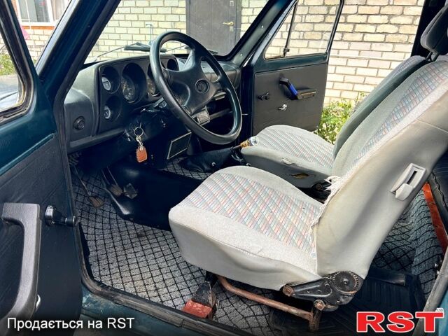 ВАЗ Нива 1986 у Кременчуге на Automoto.ua Зелений ВАЗ Нива, об'ємом двигуна 1.6 л та пробігом 200 тис. км за 2200 $, фото 7 на Automoto.ua