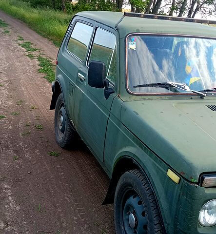 Зеленый ВАЗ Нива, объемом двигателя 1.5 л и пробегом 0 тыс. км за 2250 $, фото 1 на Automoto.ua
