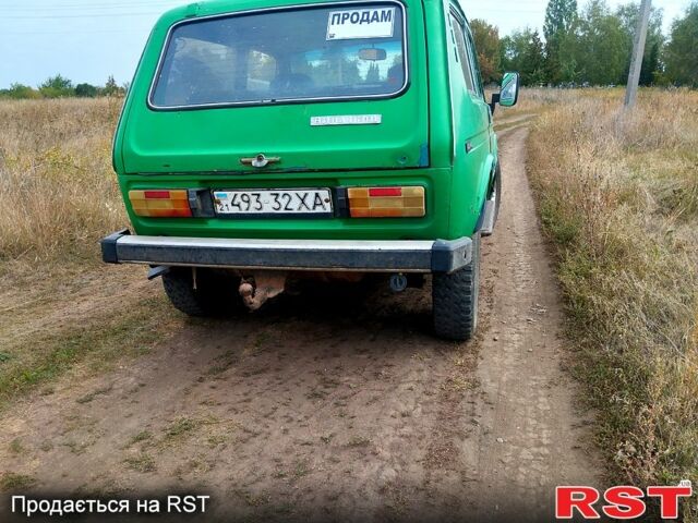 Зелений ВАЗ Нива, об'ємом двигуна 1.6 л та пробігом 32 тис. км за 780 $, фото 2 на Automoto.ua