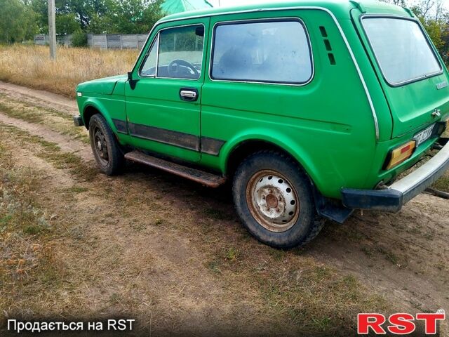 Зелений ВАЗ Нива, об'ємом двигуна 1.6 л та пробігом 32 тис. км за 780 $, фото 3 на Automoto.ua