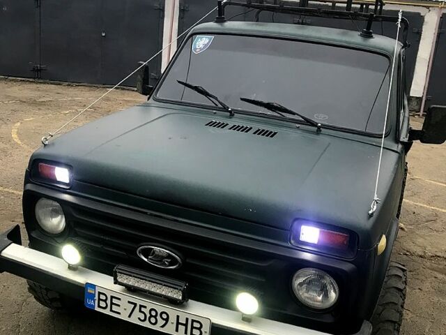 Зелений ВАЗ Нива, об'ємом двигуна 1.6 л та пробігом 125 тис. км за 2300 $, фото 9 на Automoto.ua