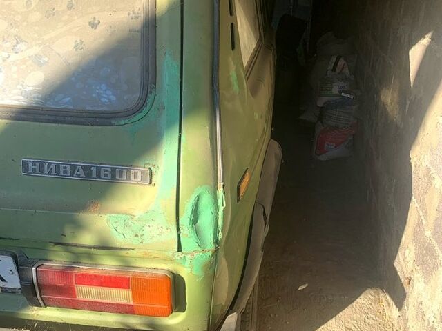 Зеленый ВАЗ Нива, объемом двигателя 1.6 л и пробегом 57 тыс. км за 2200 $, фото 3 на Automoto.ua