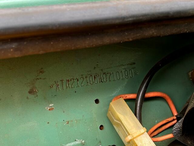 ВАЗ Нива 1989 у Барвенковом на Automoto.ua Зелений ВАЗ Нива, об'ємом двигуна 1.6 л та пробігом 123 тис. км за 3150 $, фото 4 на Automoto.ua