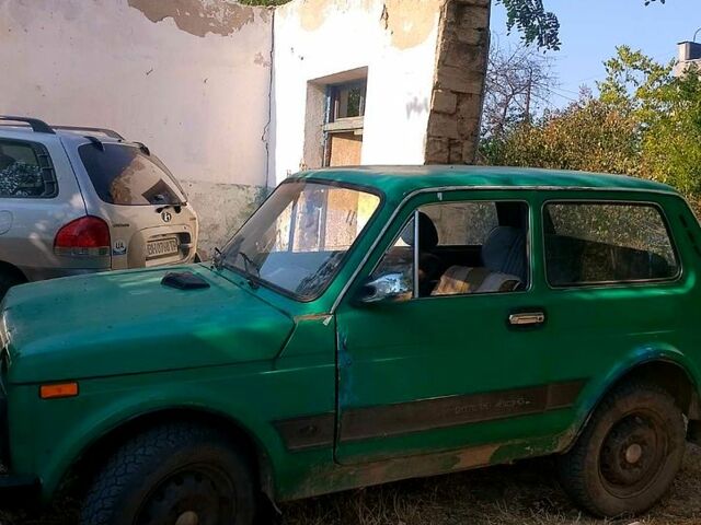 Зеленый ВАЗ Нива, объемом двигателя 1.6 л и пробегом 0 тыс. км за 1300 $, фото 2 на Automoto.ua