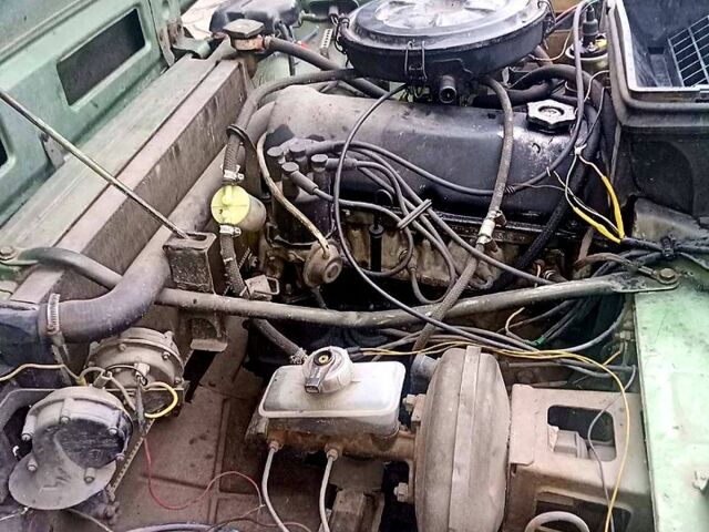 Зеленый ВАЗ Нива, объемом двигателя 1.7 л и пробегом 241 тыс. км за 2000 $, фото 2 на Automoto.ua