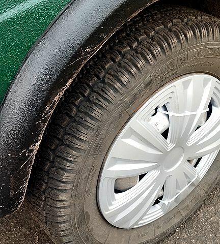 Зеленый ВАЗ Нива, объемом двигателя 1.7 л и пробегом 120 тыс. км за 2500 $, фото 6 на Automoto.ua