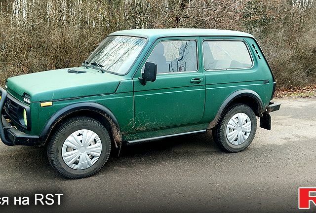 Зеленый ВАЗ Нива, объемом двигателя 1.7 л и пробегом 120 тыс. км за 2500 $, фото 2 на Automoto.ua