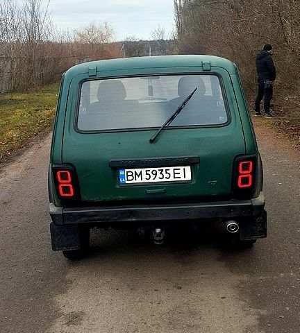 Зеленый ВАЗ Нива, объемом двигателя 1.7 л и пробегом 120 тыс. км за 2500 $, фото 7 на Automoto.ua