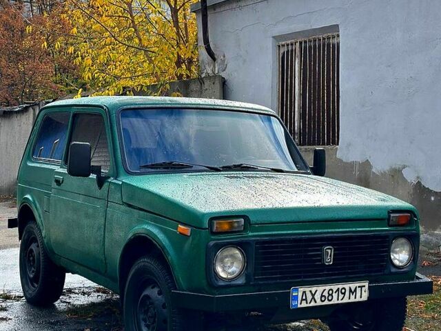 Зеленый ВАЗ Нива, объемом двигателя 1.7 л и пробегом 150 тыс. км за 1700 $, фото 1 на Automoto.ua