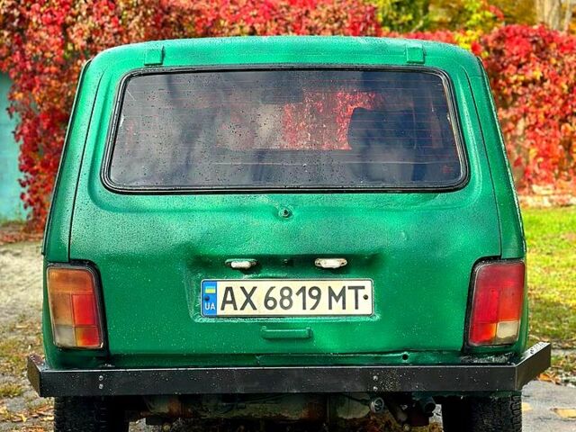 Зеленый ВАЗ Нива, объемом двигателя 1.7 л и пробегом 150 тыс. км за 1700 $, фото 3 на Automoto.ua