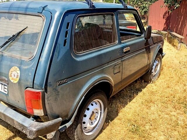 Зелений ВАЗ Нива, об'ємом двигуна 1.7 л та пробігом 0 тис. км за 2700 $, фото 1 на Automoto.ua