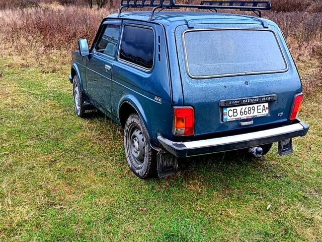 Зелений ВАЗ Нива, об'ємом двигуна 1.7 л та пробігом 160 тис. км за 3500 $, фото 2 на Automoto.ua