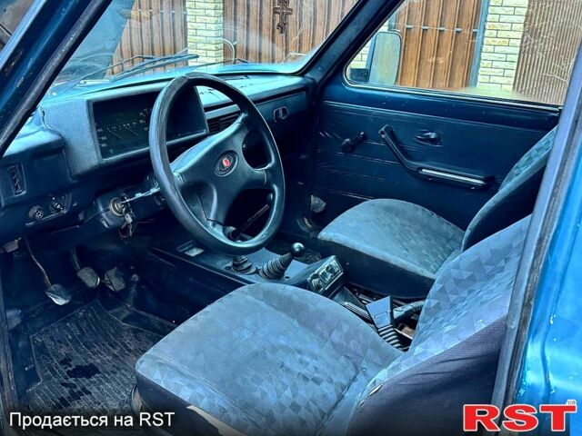 Зелений ВАЗ Нива, об'ємом двигуна 1.7 л та пробігом 300 тис. км за 1500 $, фото 8 на Automoto.ua