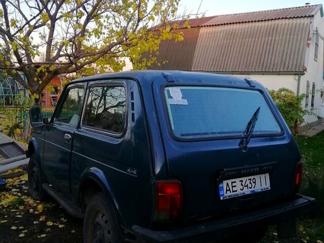 Зеленый ВАЗ Нива, объемом двигателя 1.7 л и пробегом 100 тыс. км за 1900 $, фото 1 на Automoto.ua