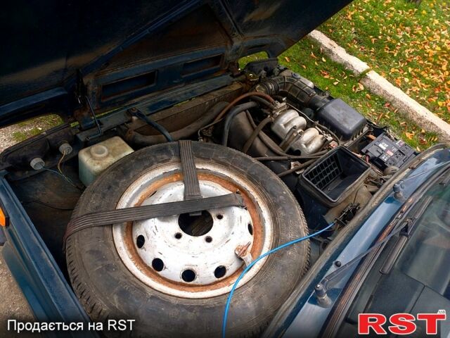 Зеленый ВАЗ Нива, объемом двигателя 1.7 л и пробегом 186 тыс. км за 3000 $, фото 11 на Automoto.ua