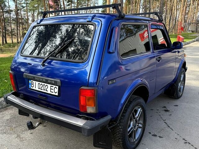 Зеленый ВАЗ Нива, объемом двигателя 1.9 л и пробегом 340 тыс. км за 3500 $, фото 3 на Automoto.ua