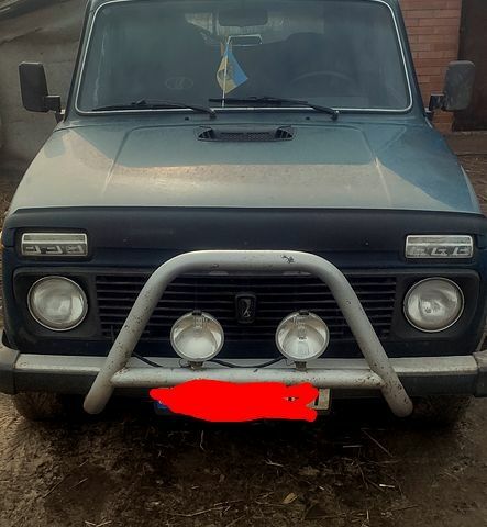 Зелений ВАЗ Нива, об'ємом двигуна 1.7 л та пробігом 0 тис. км за 3000 $, фото 1 на Automoto.ua