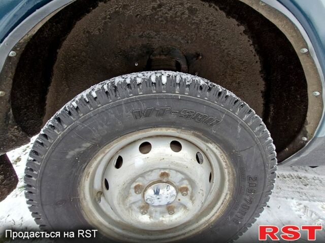 Зеленый ВАЗ Нива, объемом двигателя 1.6 л и пробегом 270 тыс. км за 2500 $, фото 8 на Automoto.ua