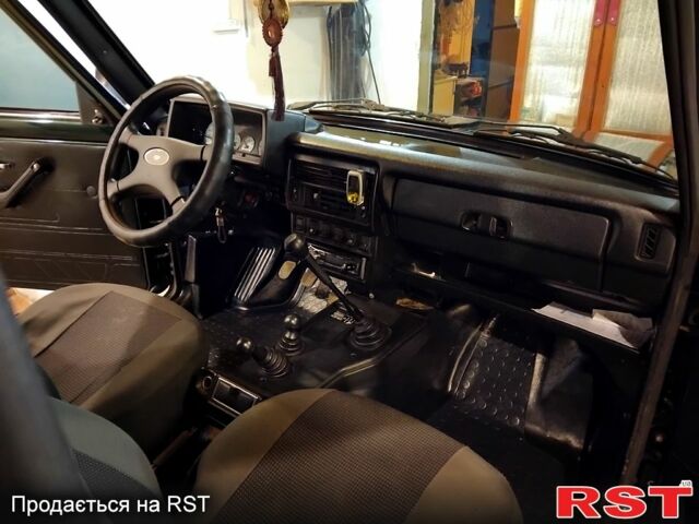 Зеленый ВАЗ Нива, объемом двигателя 1.7 л и пробегом 0 тыс. км за 4300 $, фото 3 на Automoto.ua