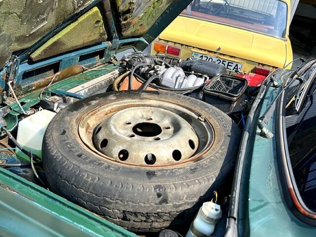 Зелений ВАЗ Нива, об'ємом двигуна 1.7 л та пробігом 100 тис. км за 2300 $, фото 10 на Automoto.ua