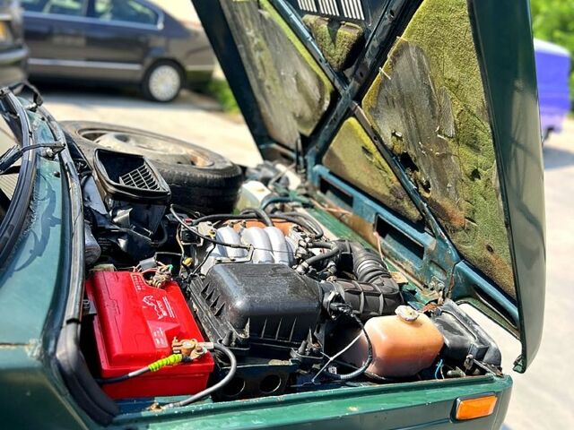 Зелений ВАЗ Нива, об'ємом двигуна 1.7 л та пробігом 100 тис. км за 2300 $, фото 9 на Automoto.ua